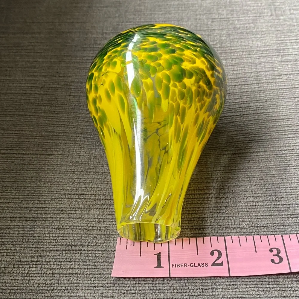 Vintage Yellow and Green Art Glass Vase - Picture 8 of 8
